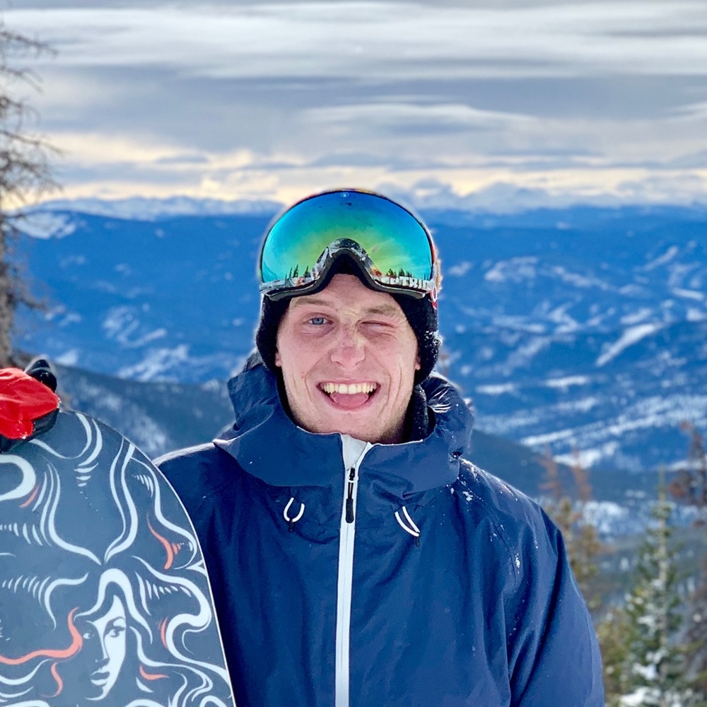 Meet your Posher, Alex